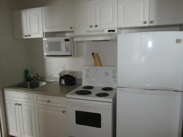 Kacee's Northern Suites 10